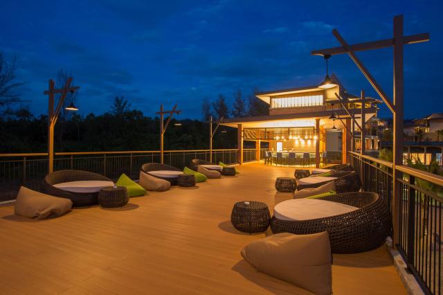 Mai Khao Lak Beach Resort & Spa