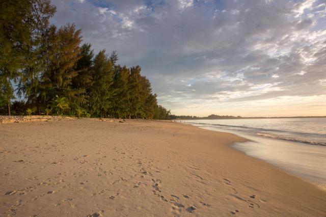 Mai Khao Lak Beach Resort & Spa