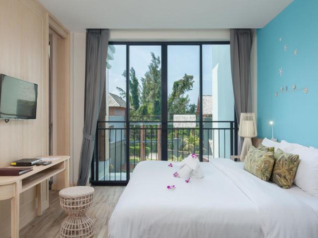 Mai Khao Lak Beach Resort & Spa