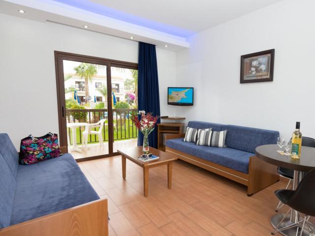 Loutsiana Hotel Apts
