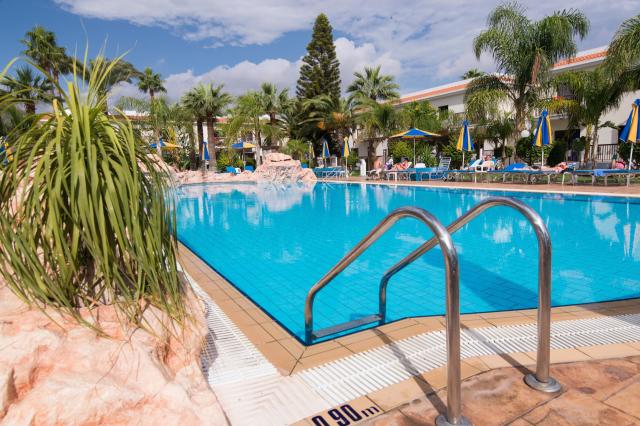Loutsiana Hotel Apts