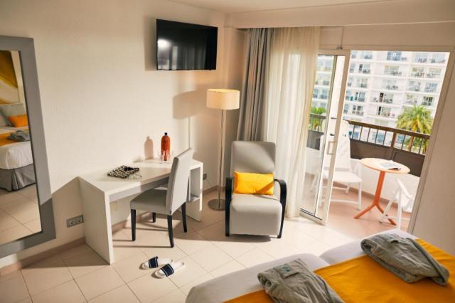 Servatur Waikiki