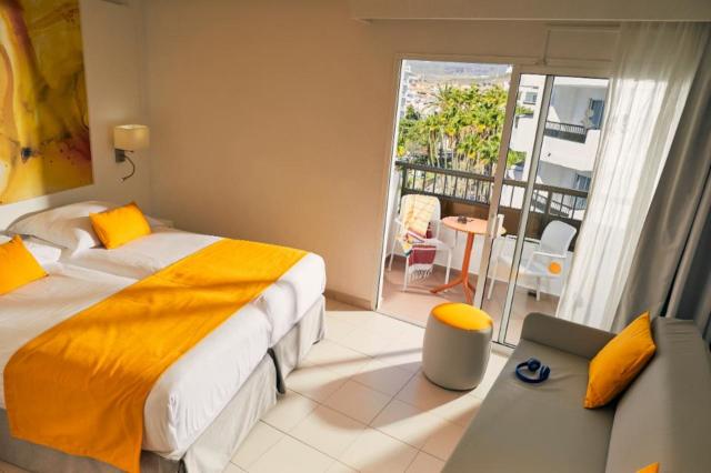 Servatur Waikiki