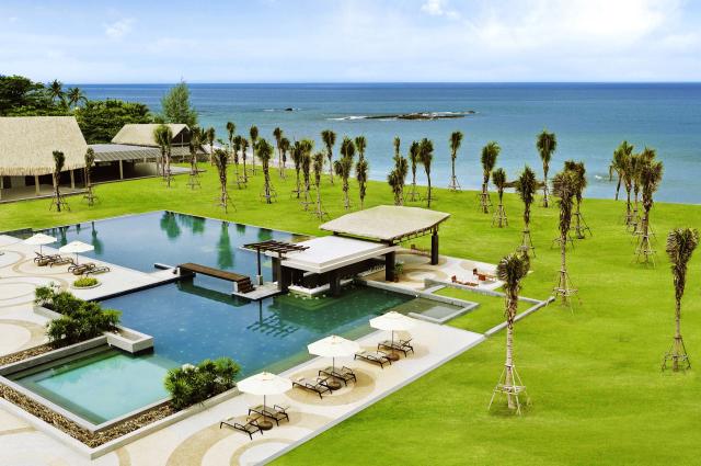 The Sands Khao Lak by Katathani