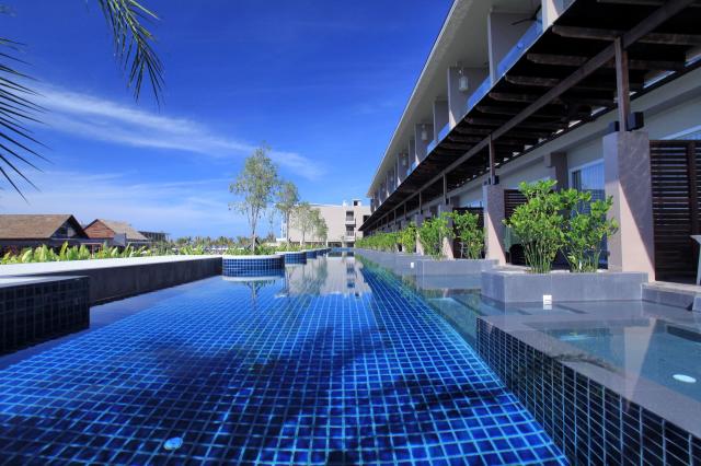 The Sands Khao Lak by Katathani