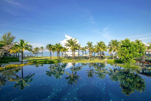 The Sands Khao Lak by Katathani