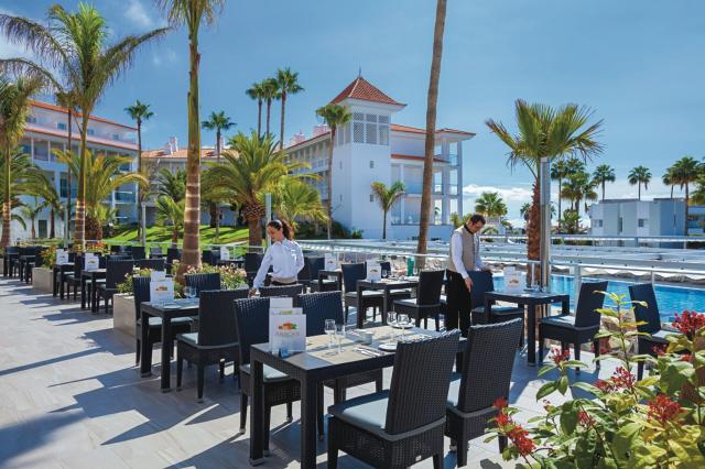 RIU Arecas