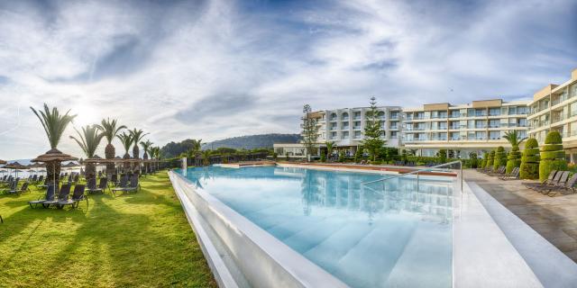 Ixian Grand & Ixian All Suites