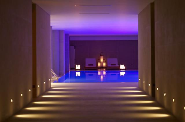 Ixian Grand & Ixian All Suites