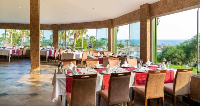 OZ hotels Incekum Beach Resort
