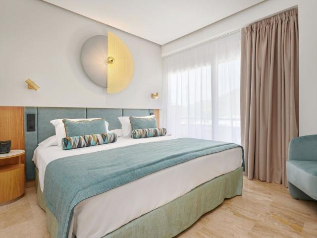 Grupotel Playa Camp de Mar