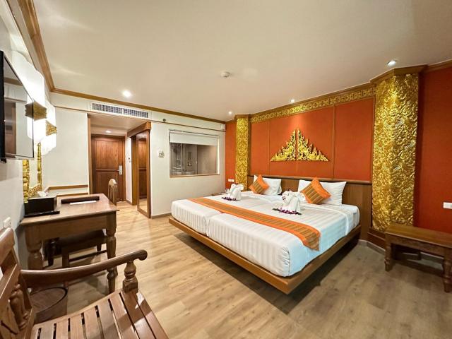 Kata Palm Resort & Spa