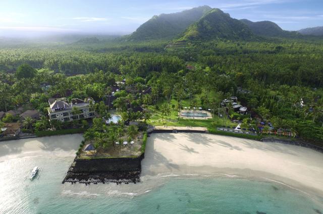 Candi Beach Resort & Spa