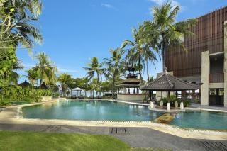 Candi Beach Resort & Spa