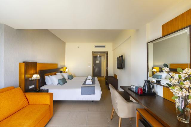 Leonardo Kolymbia Resort