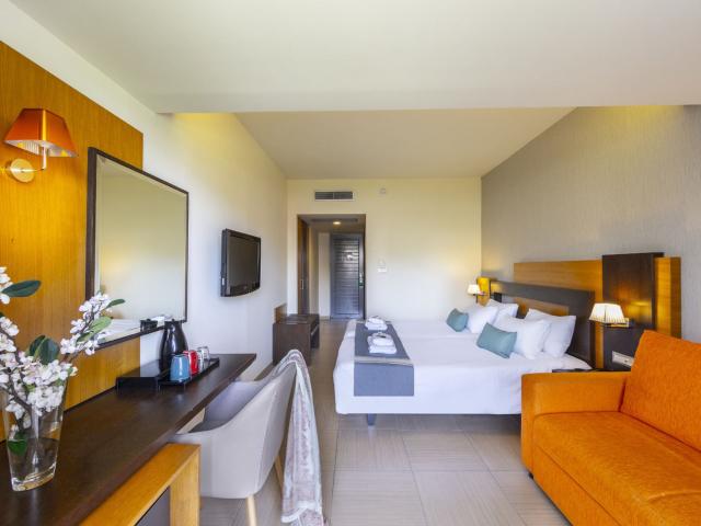 Leonardo Kolymbia Resort