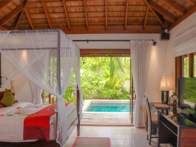 Kuredu Island Resort