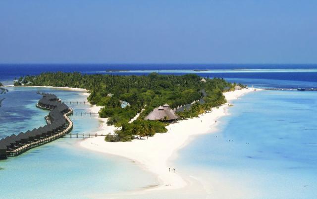 Kuredu Island Resort