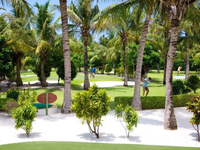 Kuredu Island Resort