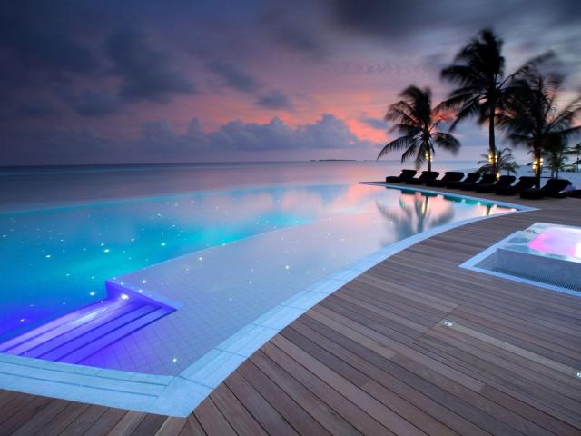 Kuredu Island Resort