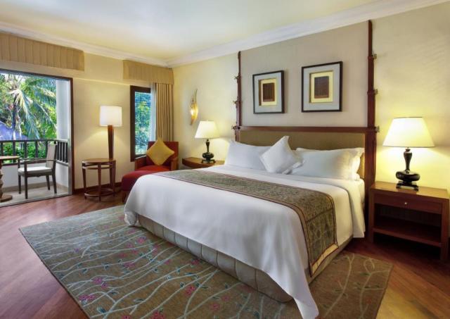 The Laguna Resort & Spa