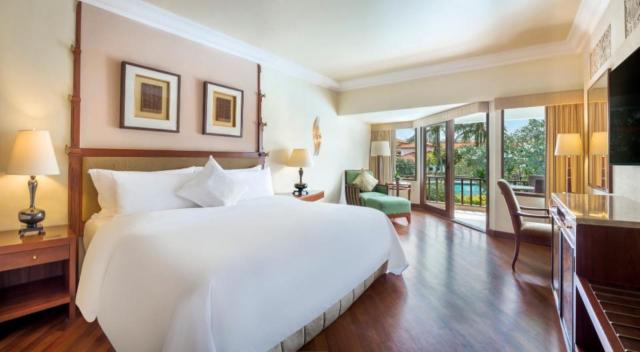 The Laguna Resort & Spa