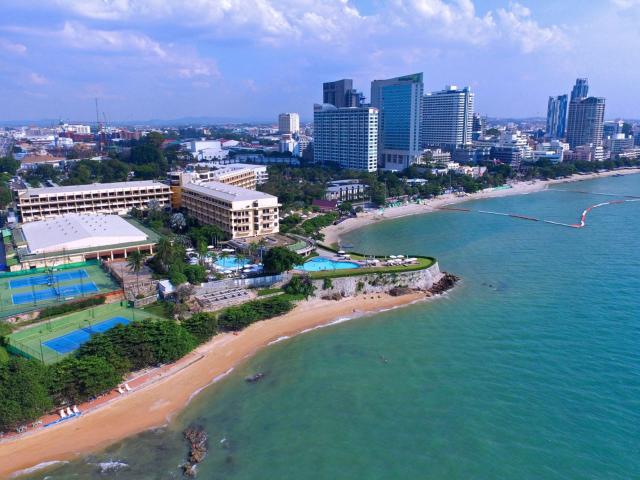 Dusit Thani Pattaya Resort
