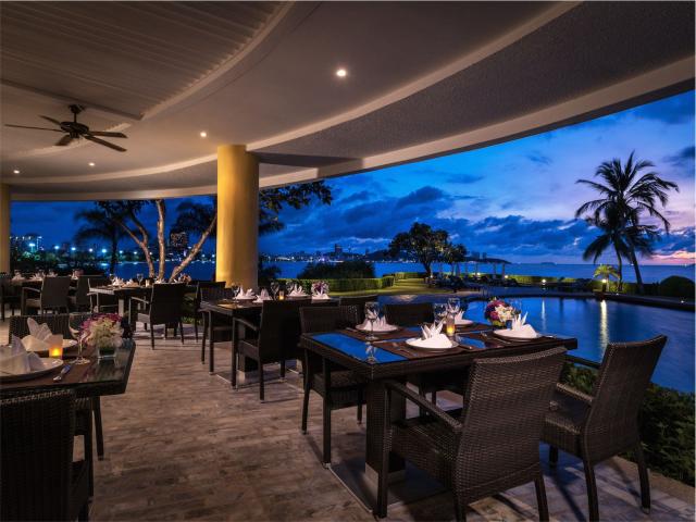Dusit Thani Pattaya Resort