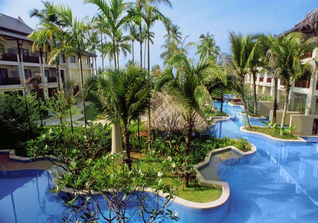 Apsara Beachfront Resort and Villa
