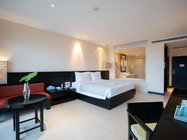 Apsara Beachfront Resort and Villa