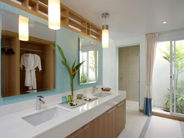 Apsara Beachfront Resort and Villa