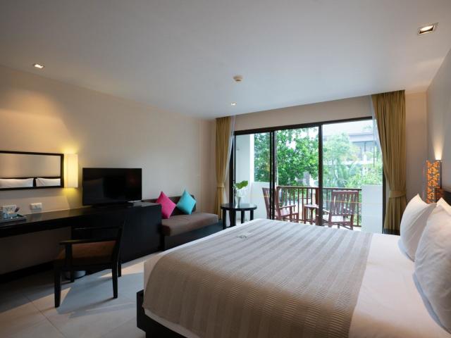 Apsara Beachfront Resort and Villa