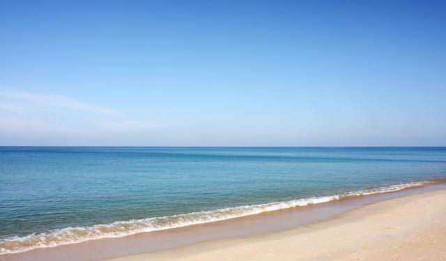 Apsara Beachfront Resort and Villa