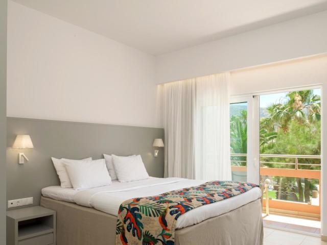 High Beach Resort