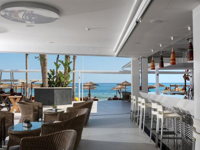 High Beach Resort
