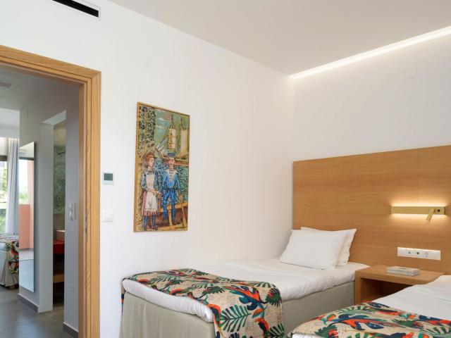 High Beach Resort