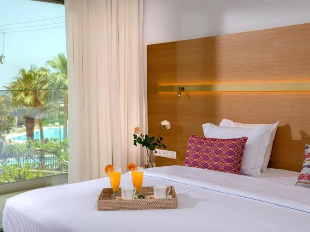 High Beach Resort