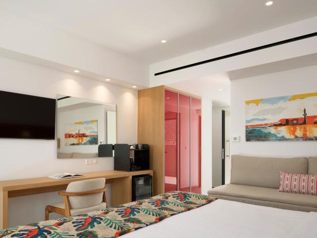 High Beach Resort