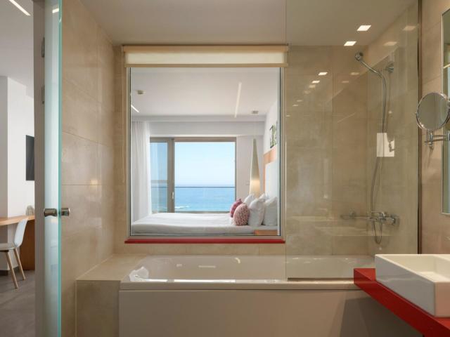 High Beach Resort