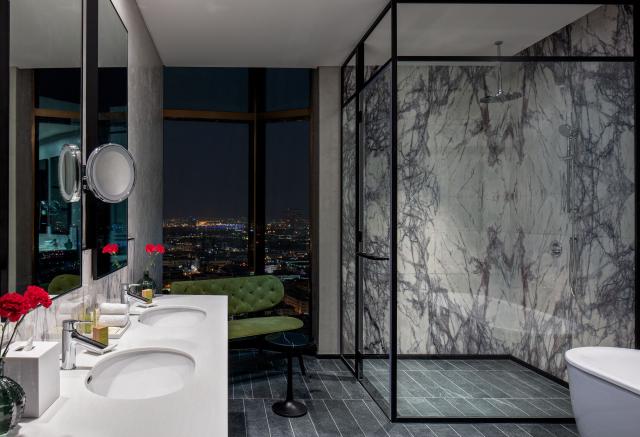Doubletree by Hilton Dubai M Square Hotel and Residences