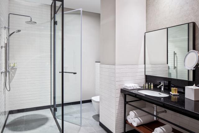Doubletree by Hilton Dubai M Square Hotel and Residences