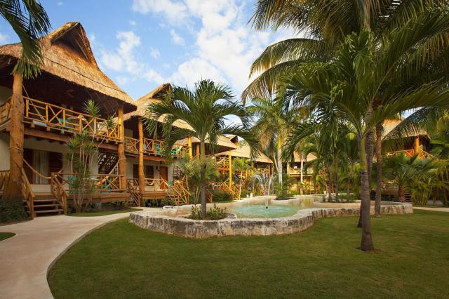 Mahékal Beach Resort