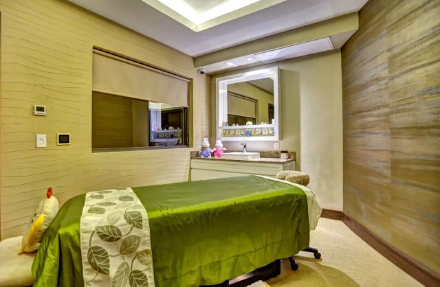 Royalton Riviera Cancún Resort & Spa