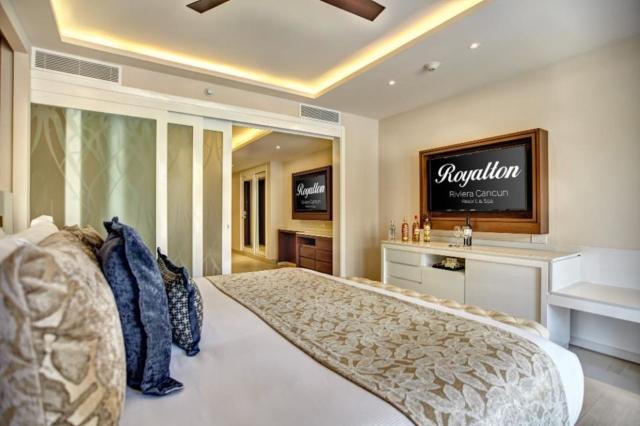 Royalton Riviera Cancún Resort & Spa