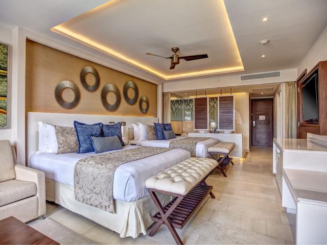 Royalton Riviera Cancún Resort & Spa