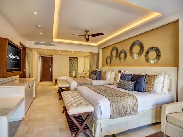 Royalton Riviera Cancún Resort & Spa