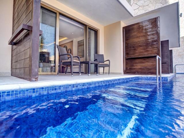 Royalton Riviera Cancún Resort & Spa