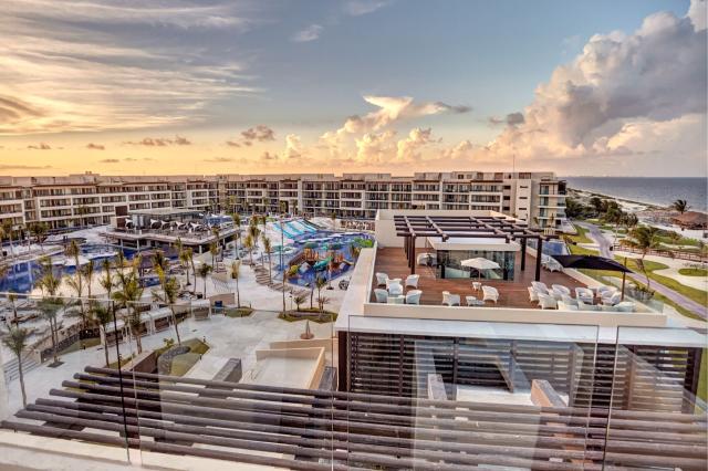 Royalton Riviera Cancún Resort & Spa