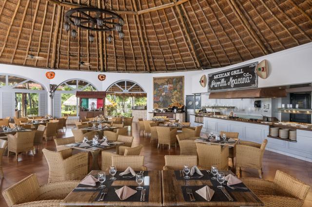 Ocean Maya Royale