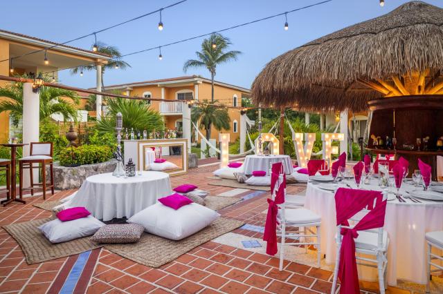 Ocean Maya Royale